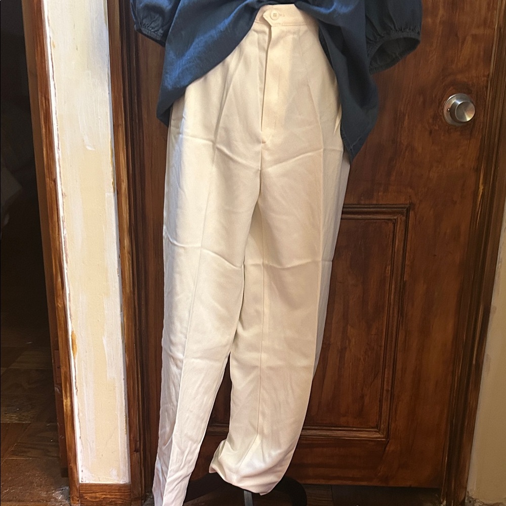Elegant Women's Cream Trousers